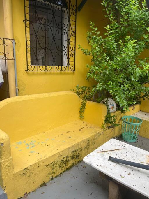Quartos Na Casa Amarela ซัลวาดอร์ ภายนอก รูปภาพ