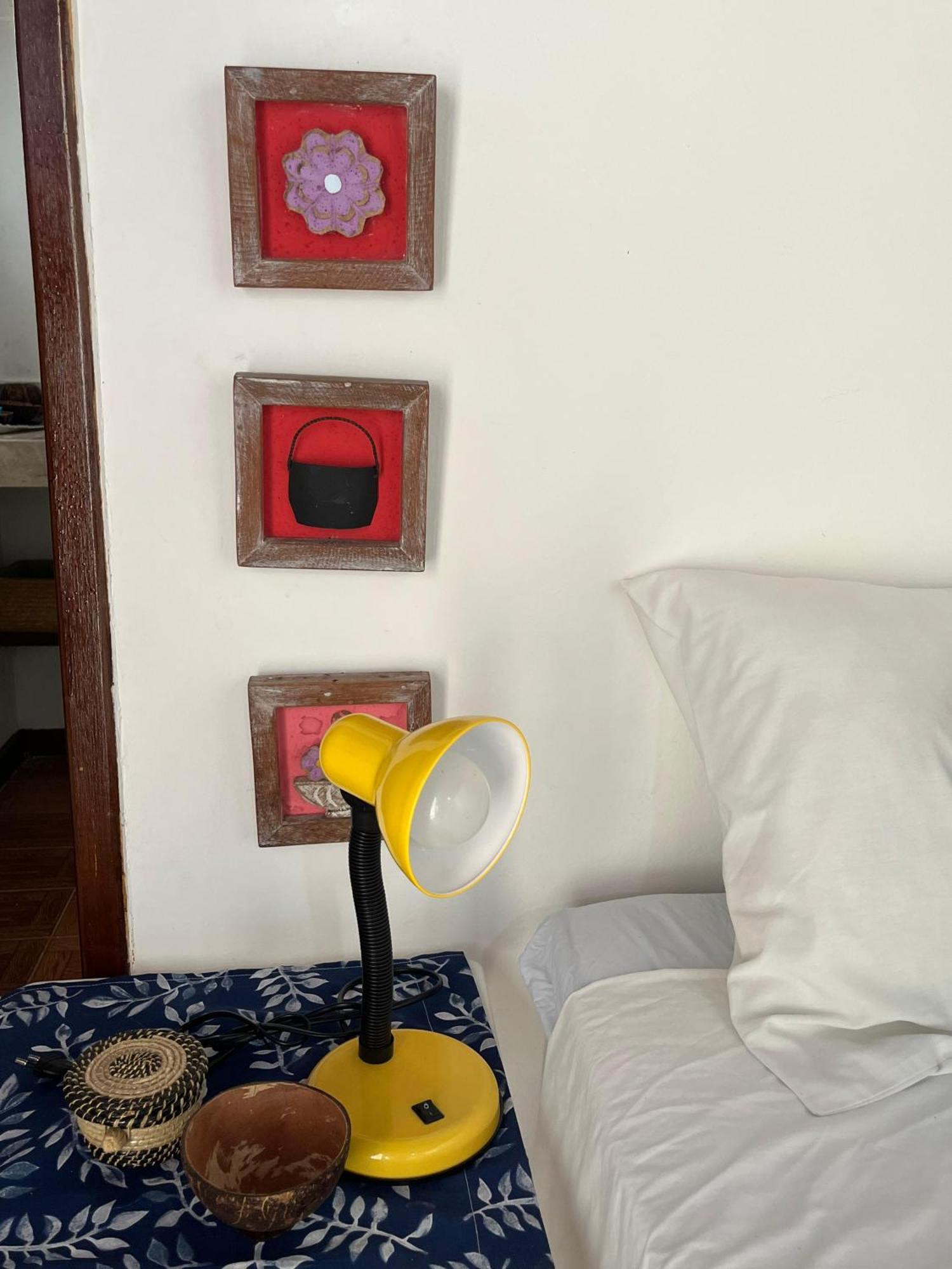 Quartos Na Casa Amarela ซัลวาดอร์ ภายนอก รูปภาพ